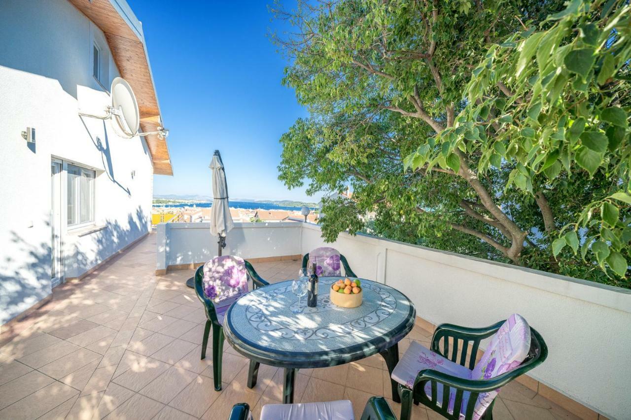 Apartmani Pataca Vodice Exterior photo