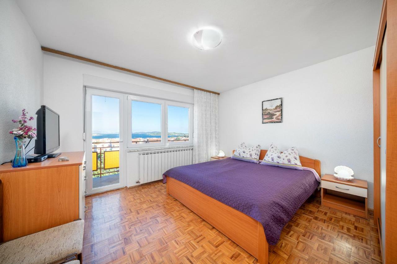 Apartmani Pataca Vodice Exterior photo